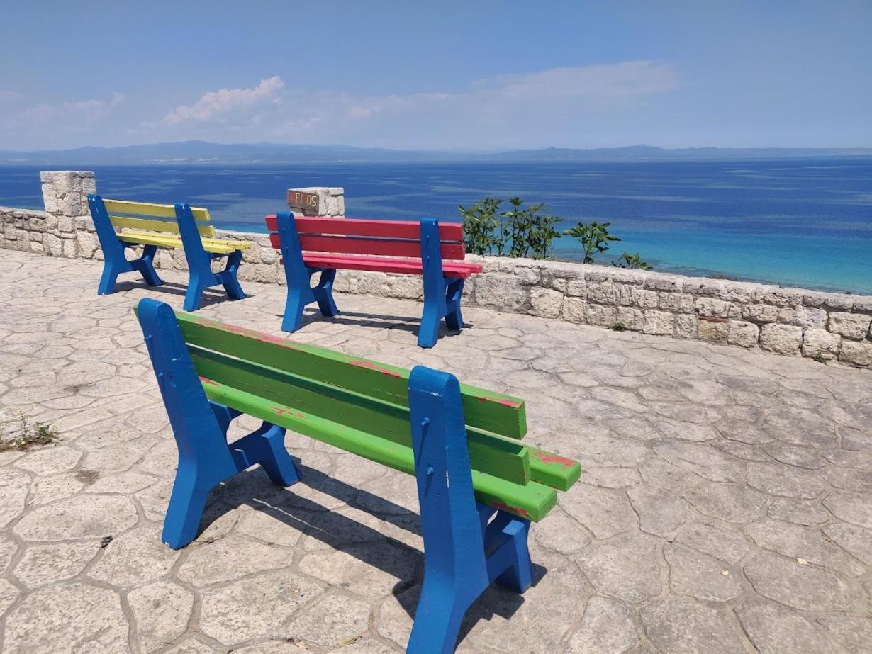 Sivilla Studios Afytos Bagian luar foto